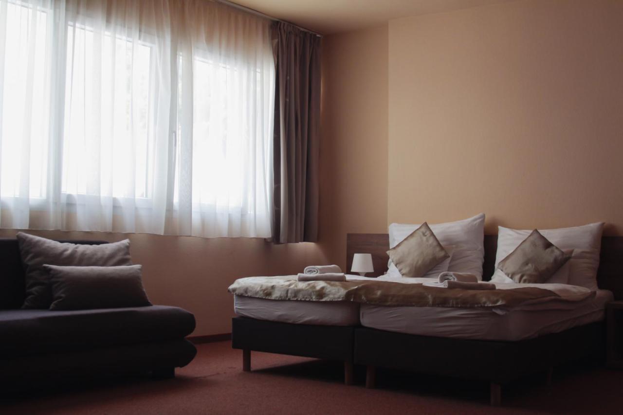 Centrooms Eger Exterior photo