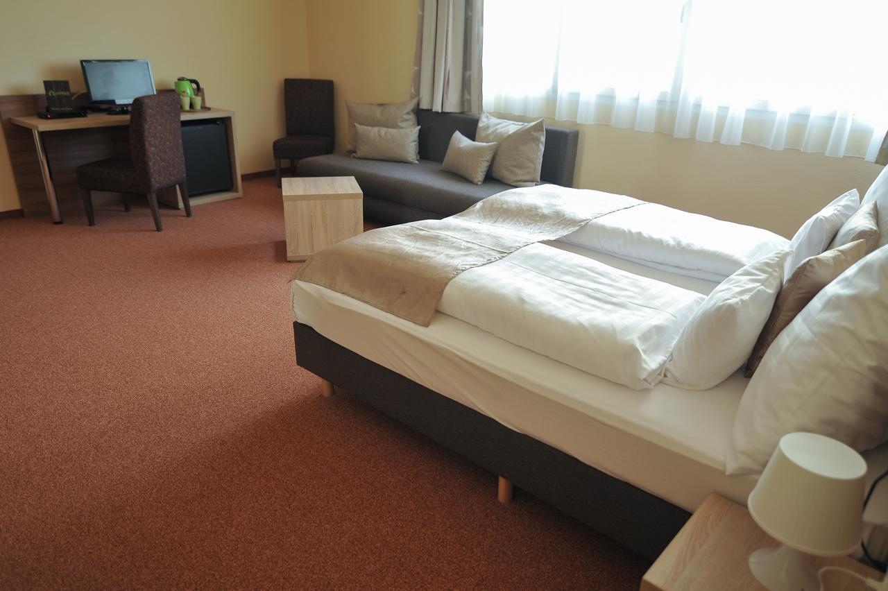 Centrooms Eger Exterior photo